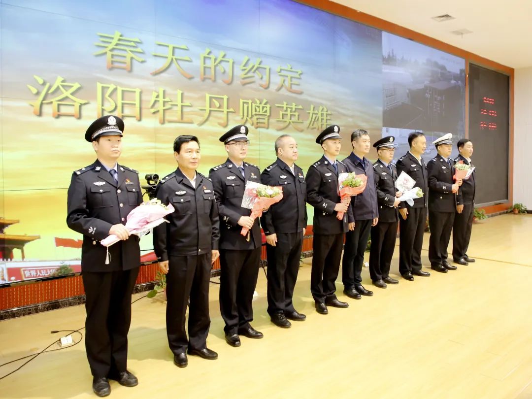 图片4.jpg 图片4.jpg