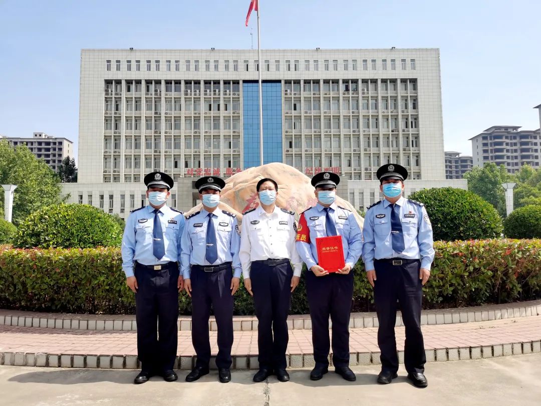 图片2.jpg 图片2.jpg